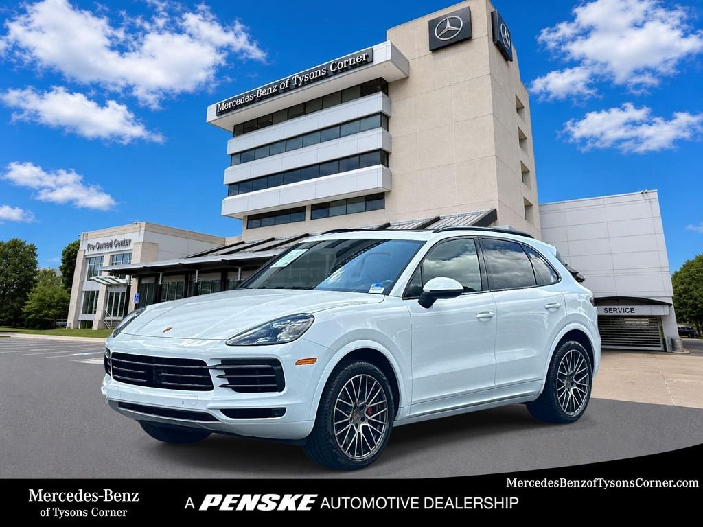 2022 Porsche Cayenne Platinum Edition