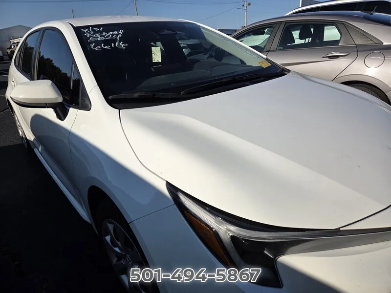 Used 2024 Ice Cap TOYOTA LE image 8