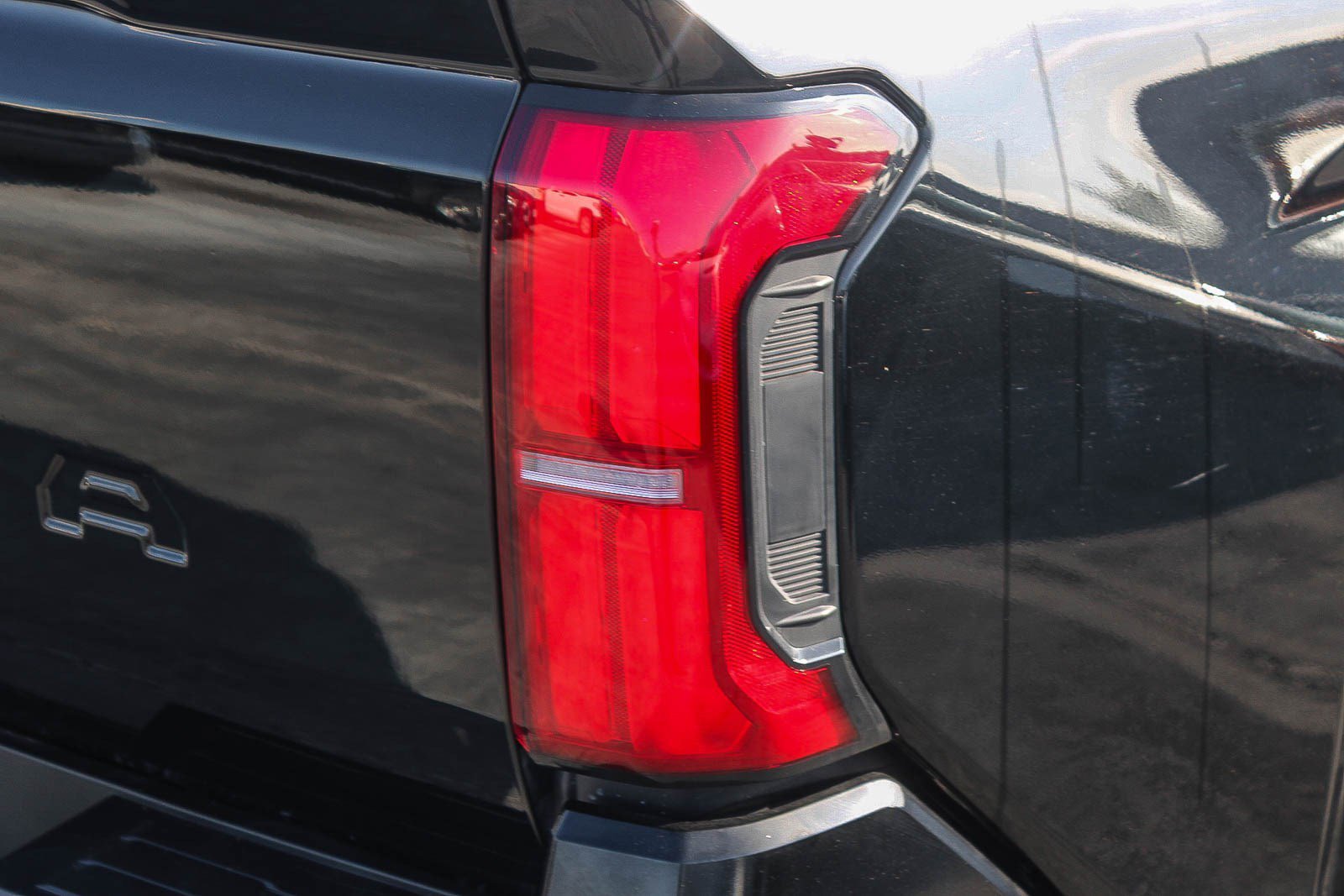 Used 2025 Black Toyota SR5 image 9
