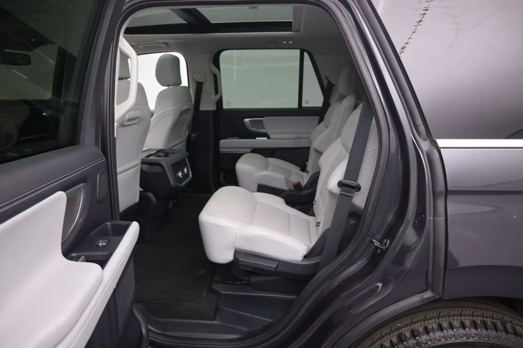 Certified Used 2025 Gray Ford Platinum image 22