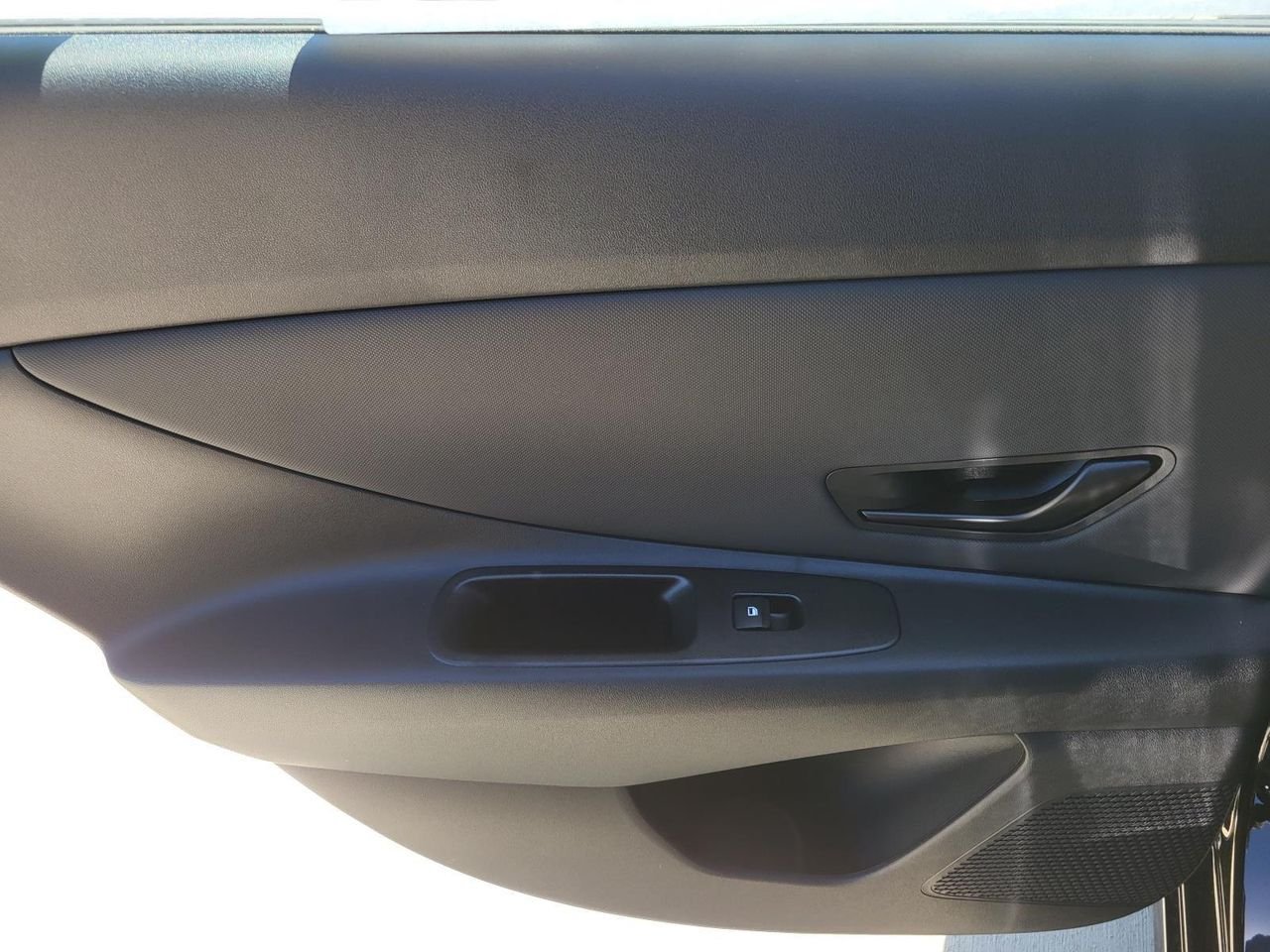 New 2026 Abyss Black Hyundai SEL Sport image 8