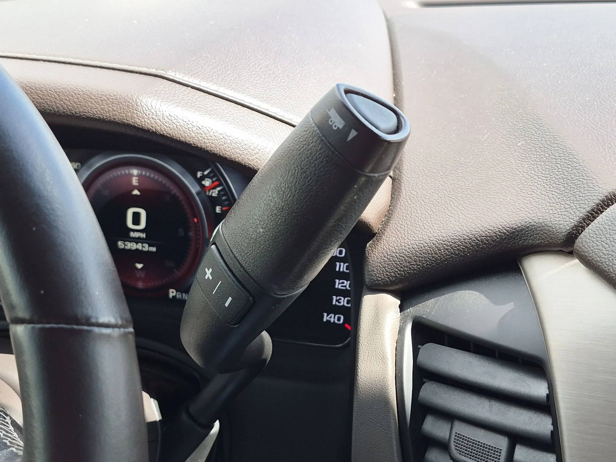 Used 2015 Iridium Metallic GMC Denali image 22