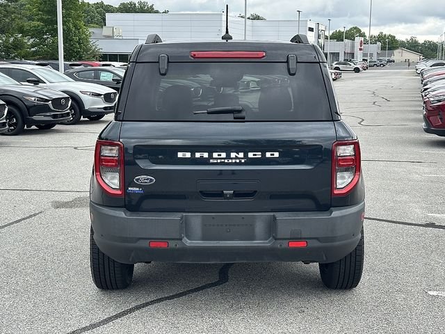 Used 2022 Blue Ford Outer Banks image 6