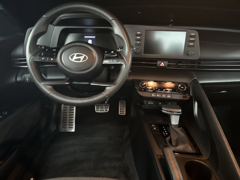 Used 2026 Gray Hyundai SEL Sport image 19