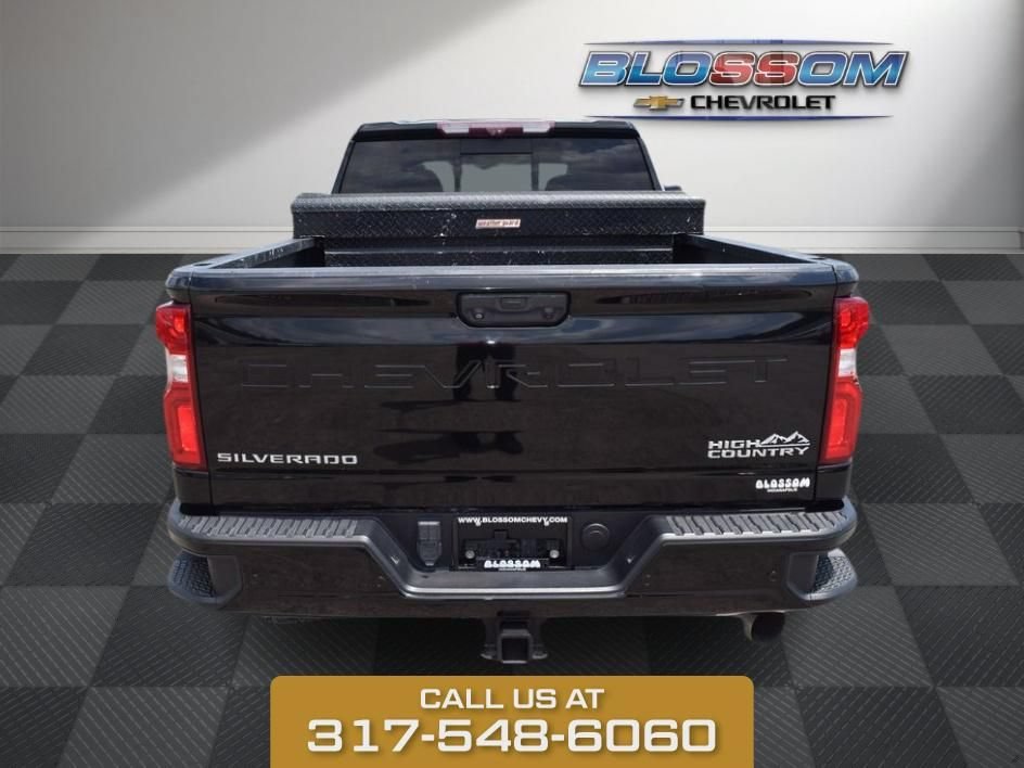Used 2020 BLACK Chevrolet High Country image 7