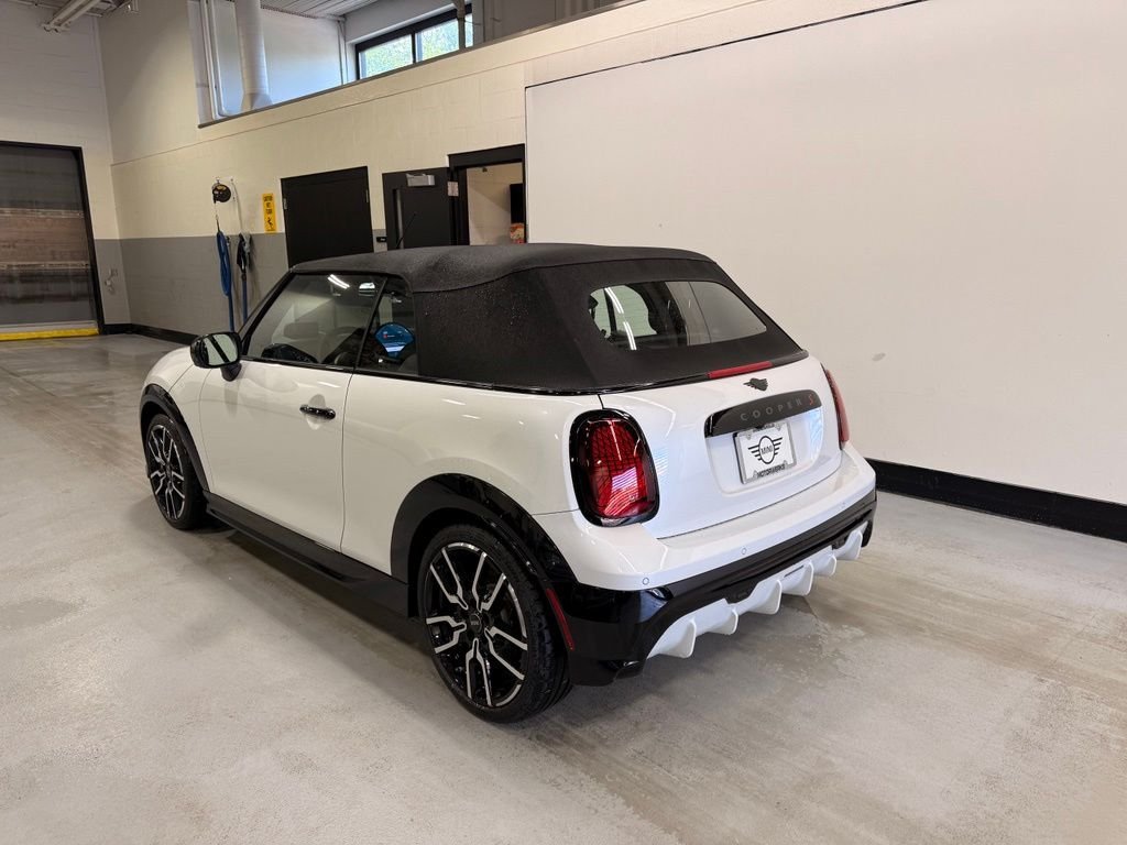 New 2026 Nanuq White Metallic MINI  image 3