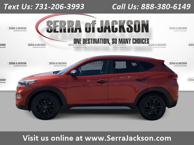 Pre-Owned 2017 Hyundai Tucson SE Front Wheel Drive SUV