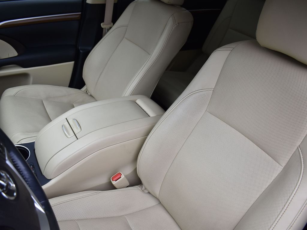 2018 TOYOTA HIGHLANDER - Image 13