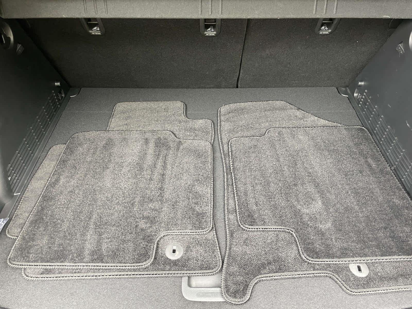 Used 2024 Abyss Black Pearl Hyundai SEL image 23