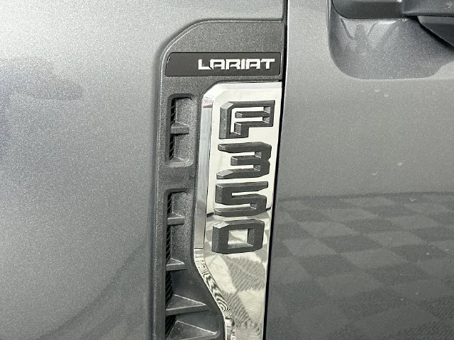 New 2026 Gray Ford Lariat image 25