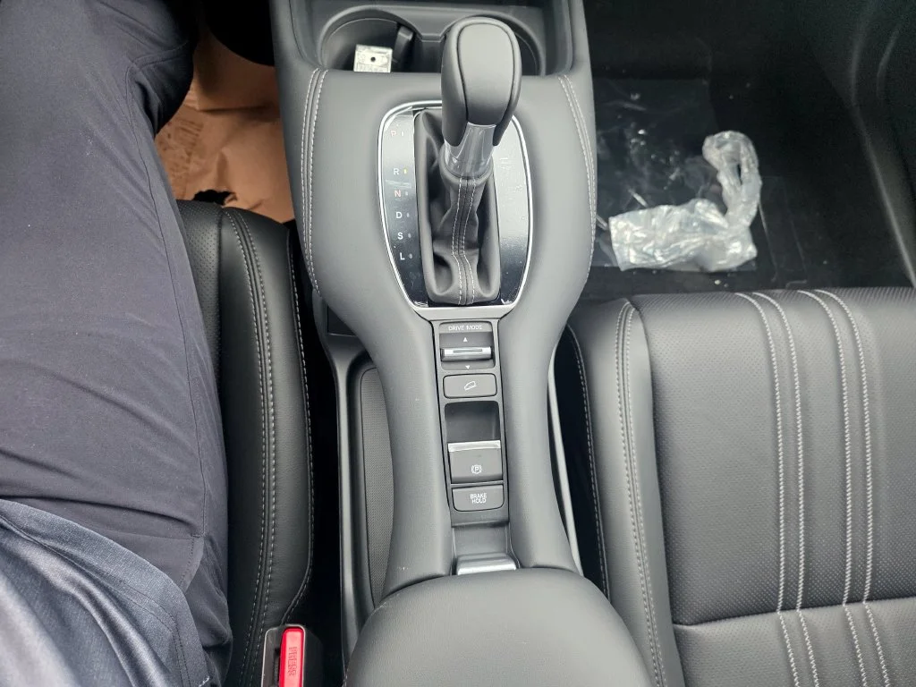 2027 Honda HR-V EX-L - Photo 18