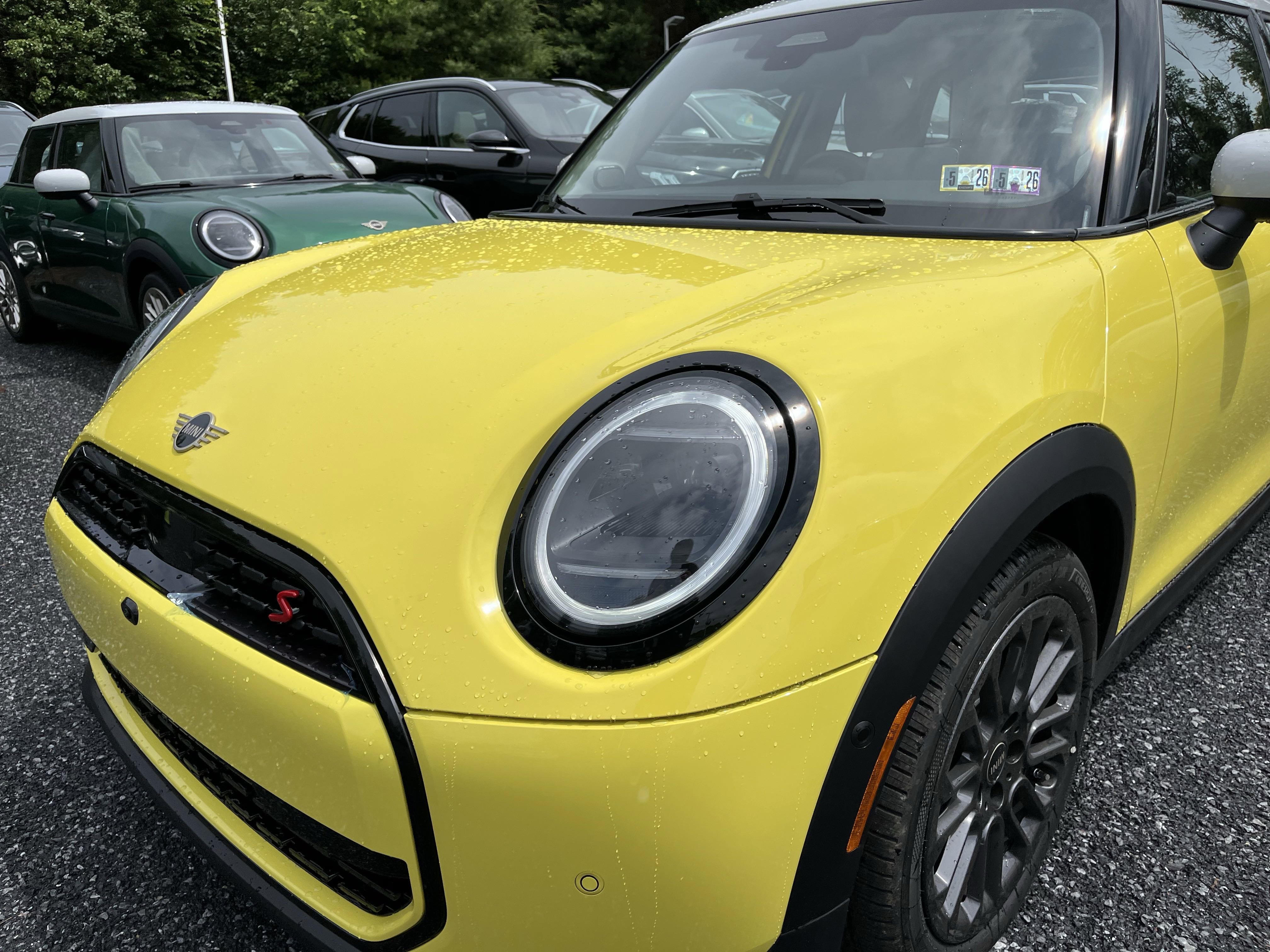 Certified Used 2025 SUNNY SIDE YELLOW MINI  image 4