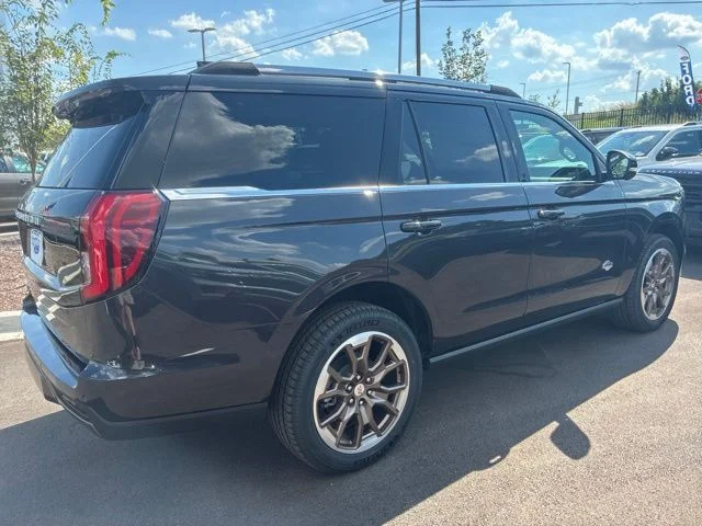 New 2027 Dark Matter Gray Metallic Ford King Ranch® image 10
