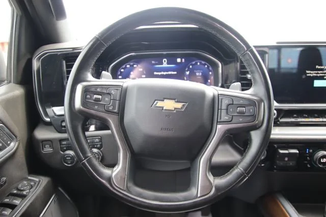 Used 2023 Sterling Gray Metallic Chevrolet High Country image 31