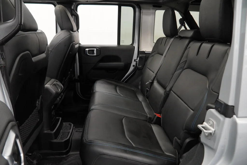 Used 2024 Silver Jeep Rubicon 4xe image 20