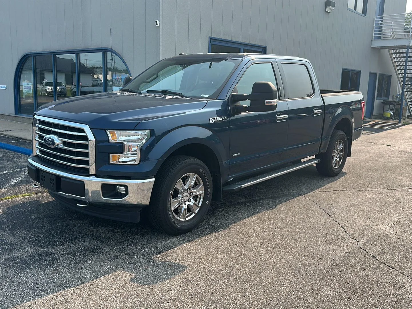 Used 2017 Blue Jeans Ford XLT image 22
