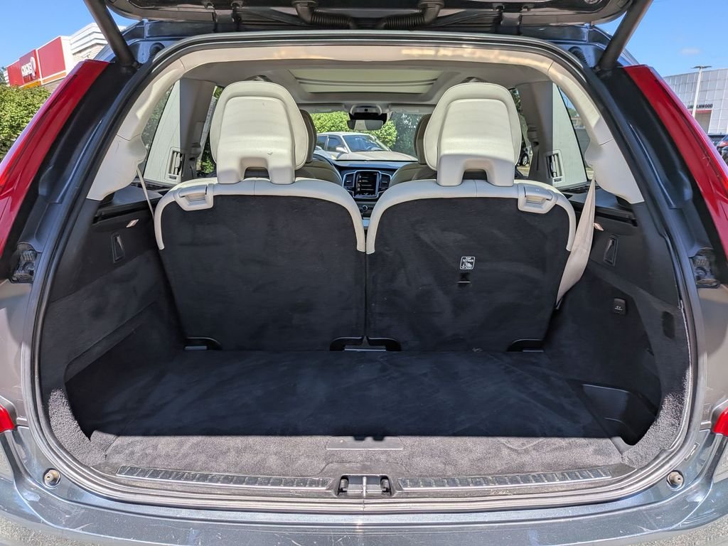 Used 2022 Gray Volvo T6 Inscription image 31