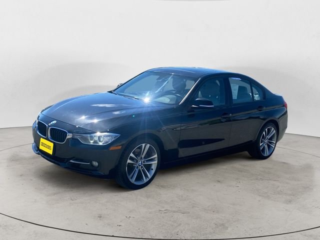 2013 BMW 3 Series 328i xDrive Sedan's photo