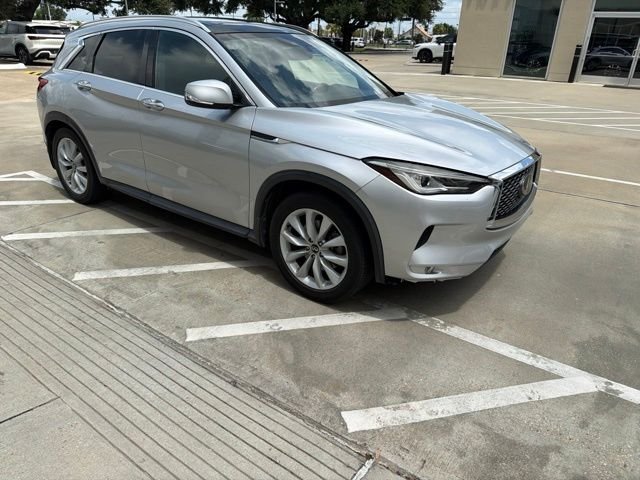 Certified Used 2019 Silver INFINITI LUXE image 1