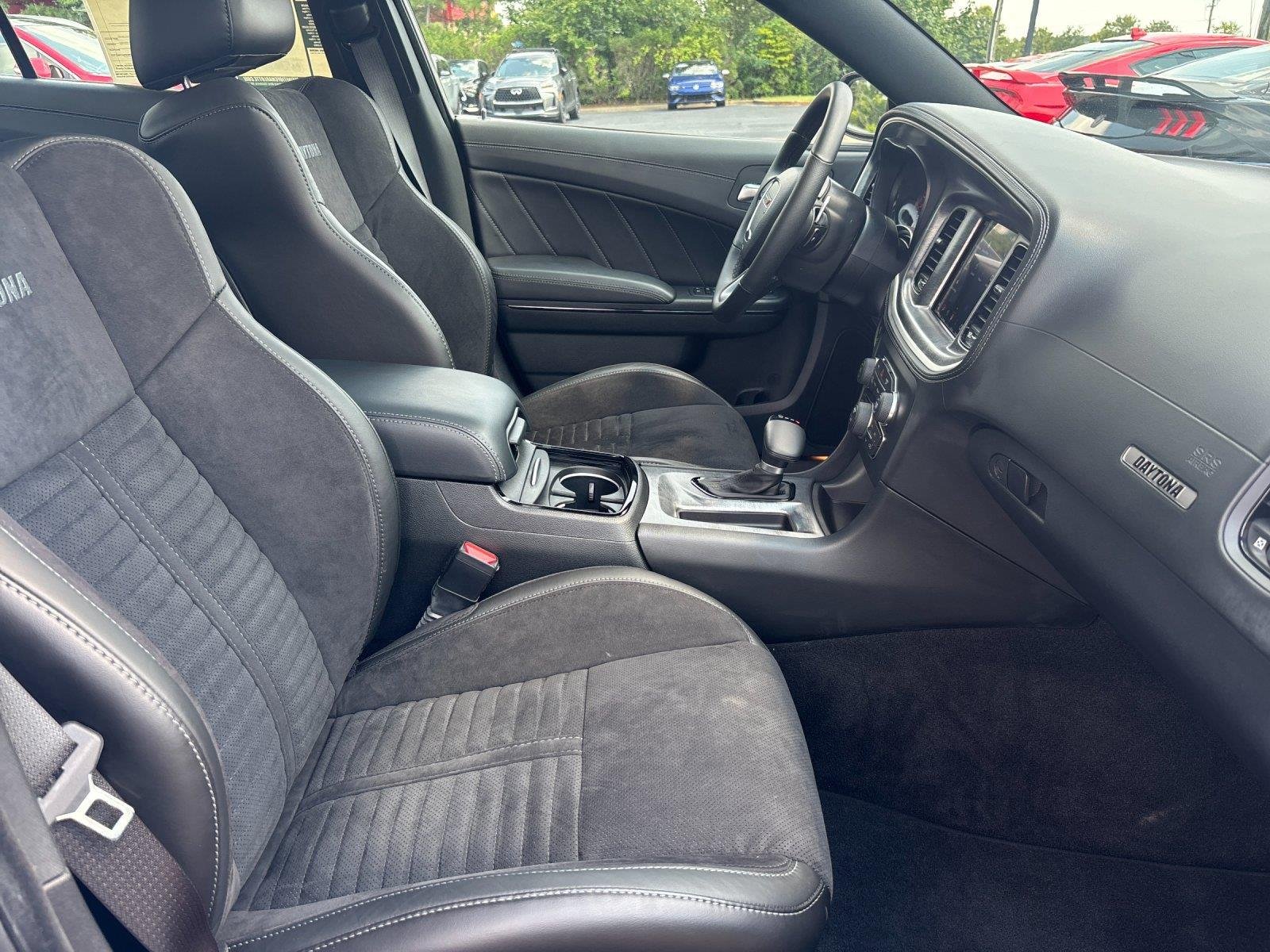 Used 2023 B5 Blue Pearlcoat Dodge Scat Pack image 39