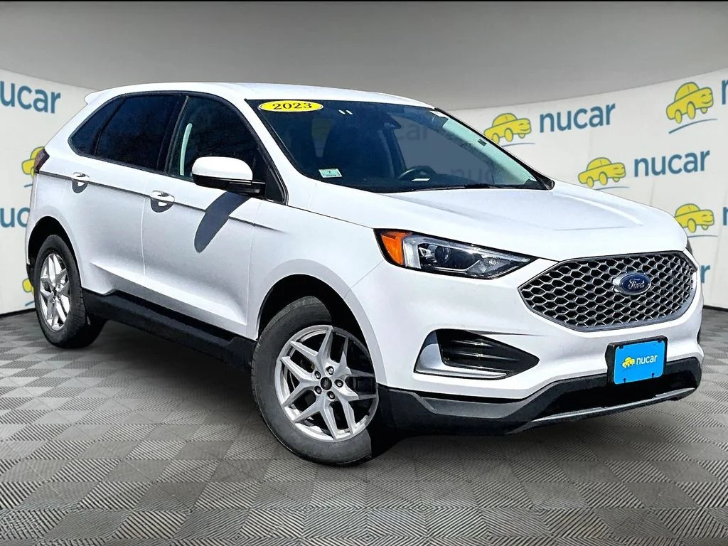 2023 Ford Edge SEL AWD's photo