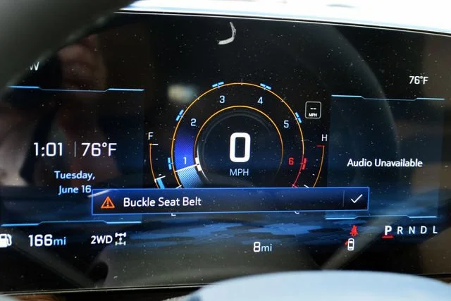 New 2026 Mosaic Black Metallic Chevrolet ACTIV image 18