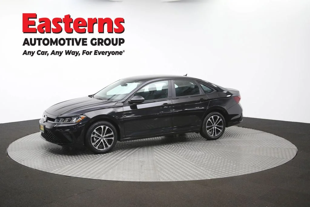 Used 2025 Black Volkswagen 1.5T Sport image 57