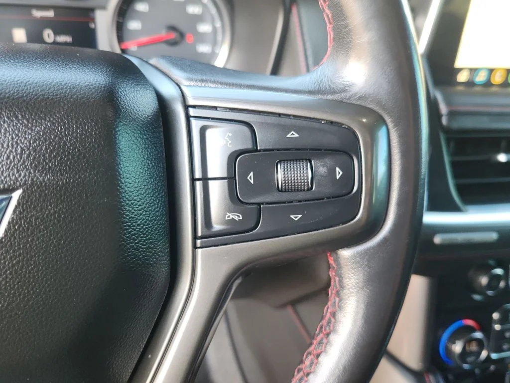 Used 2021 Gray Chevrolet RST image 26