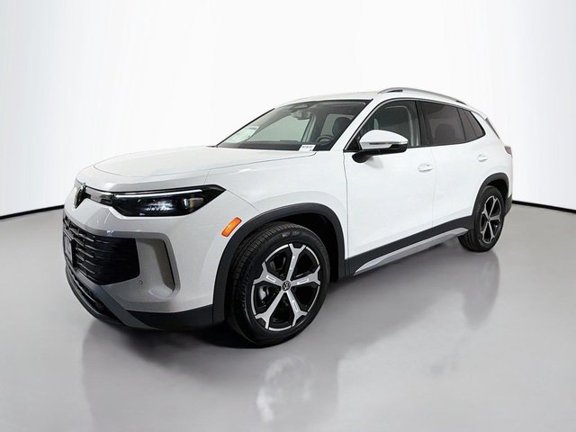 New 2026 Volkswagen Tiguan SE