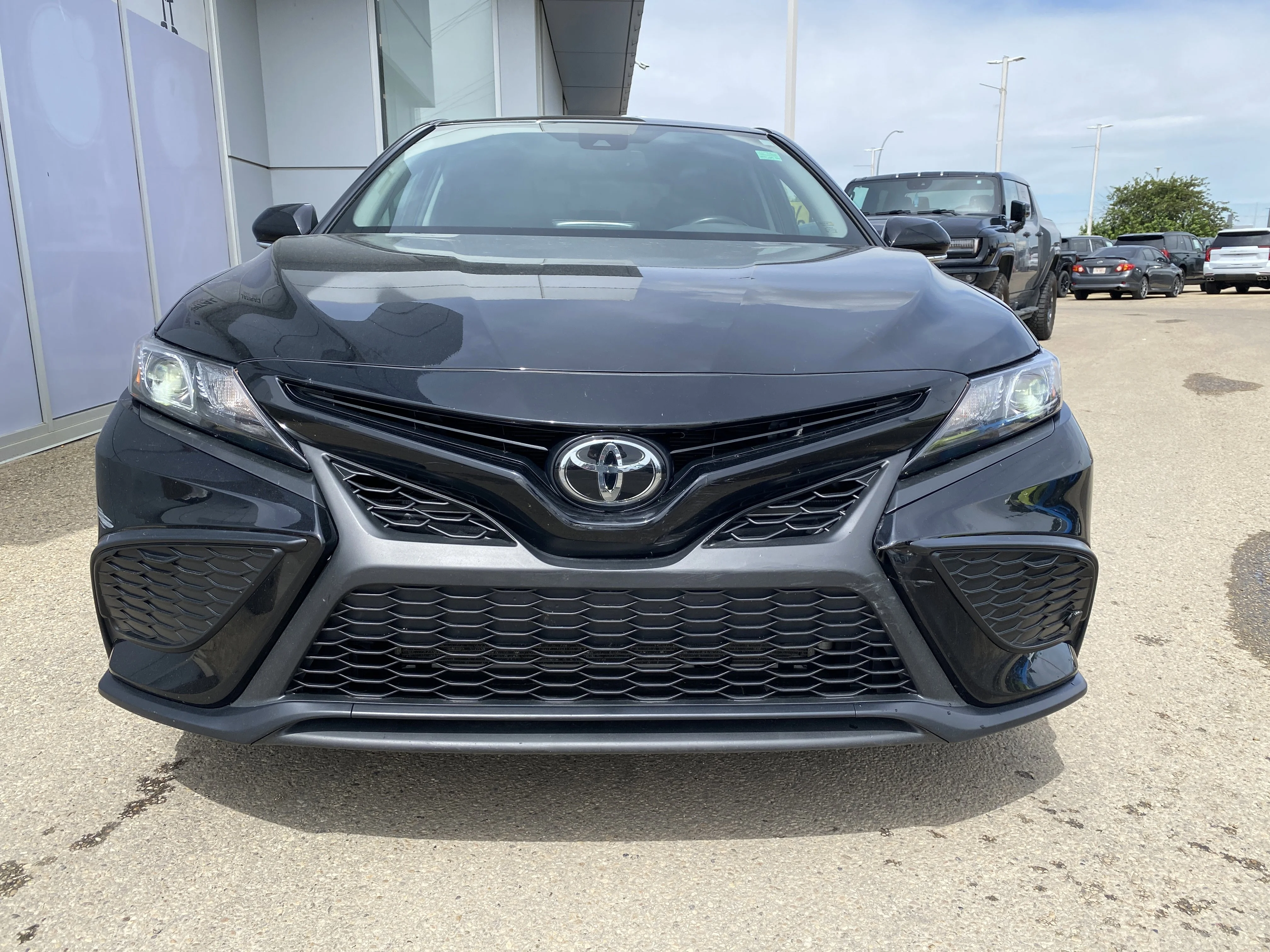 Certified Used 2024 Black Toyota SE Auto AWD * LEATHER* SUNROOF* AUTO HIGHBEAMS * image 7