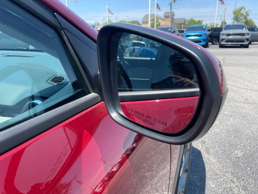 Used 2025 Red Chevrolet LT image 14