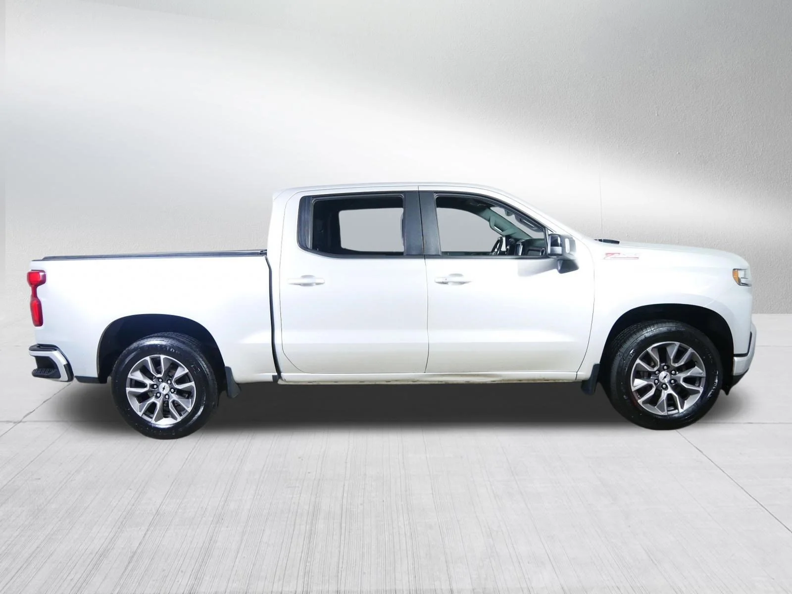 2020 Chevrolet Silverado 1500 RST - Photo 8