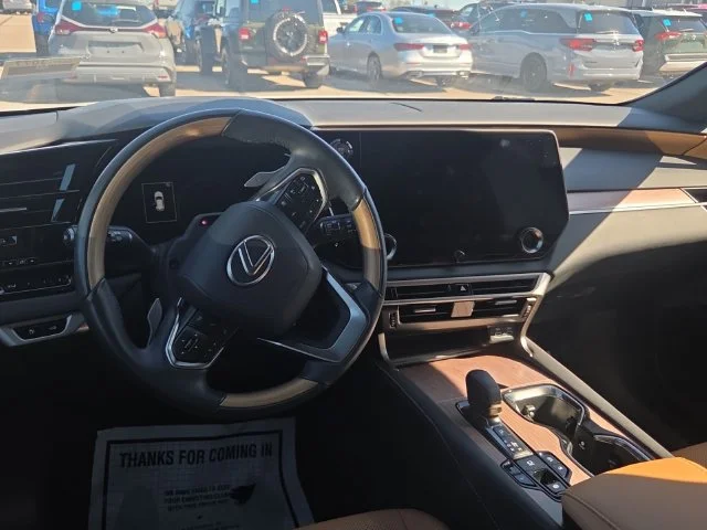 Used 2024 White Lexus 350 Premium image 7