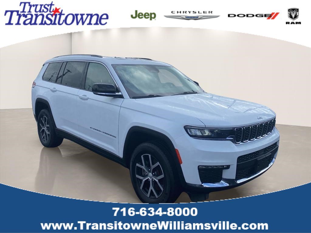 Used 2023 Bright White Clearcoat Jeep Limited image 1