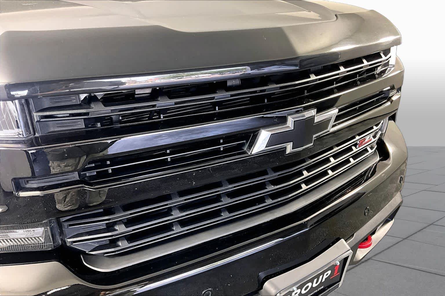 Used 2021 Satin Steel Metallic Chevrolet LT Trail Boss image 28