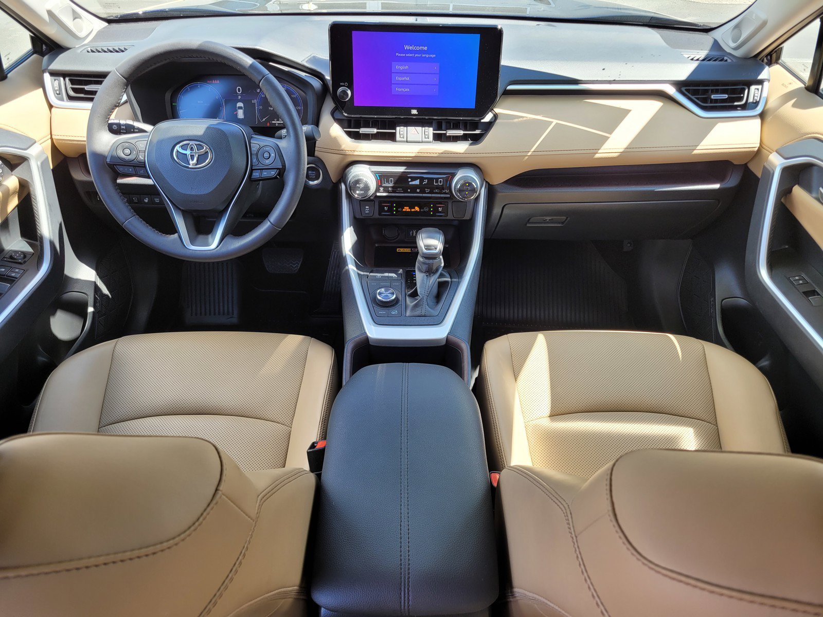 Used 2025  Toyota Limited image 14