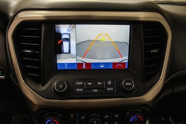 2017 GMC Acadia Denali - Photo 31