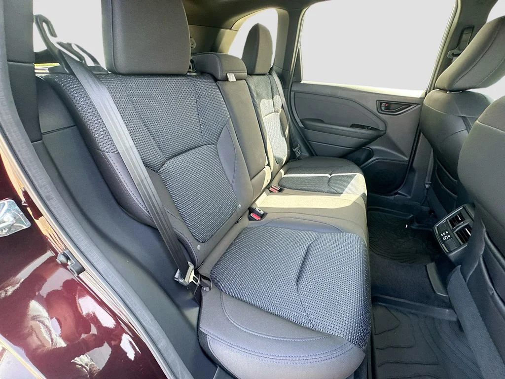New 2026 DARK MAHOGANY PEARL Subaru Premium image 33