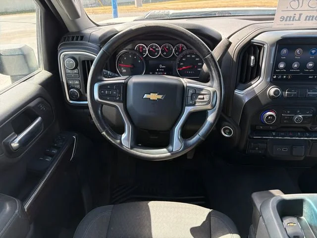 Used 2022 Summit White Chevrolet LT image 33