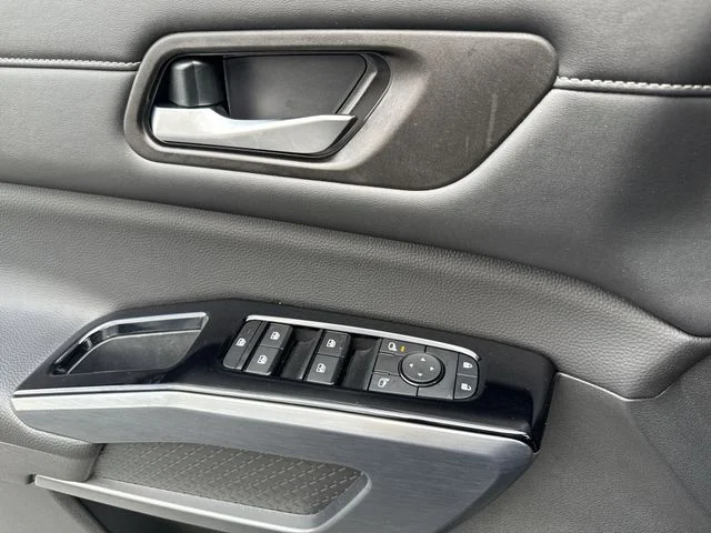 Used 2024 Gray Nissan SL image 31