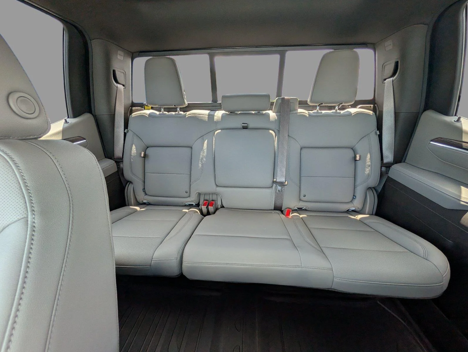 New 2026 Summit White GMC SLT image 14