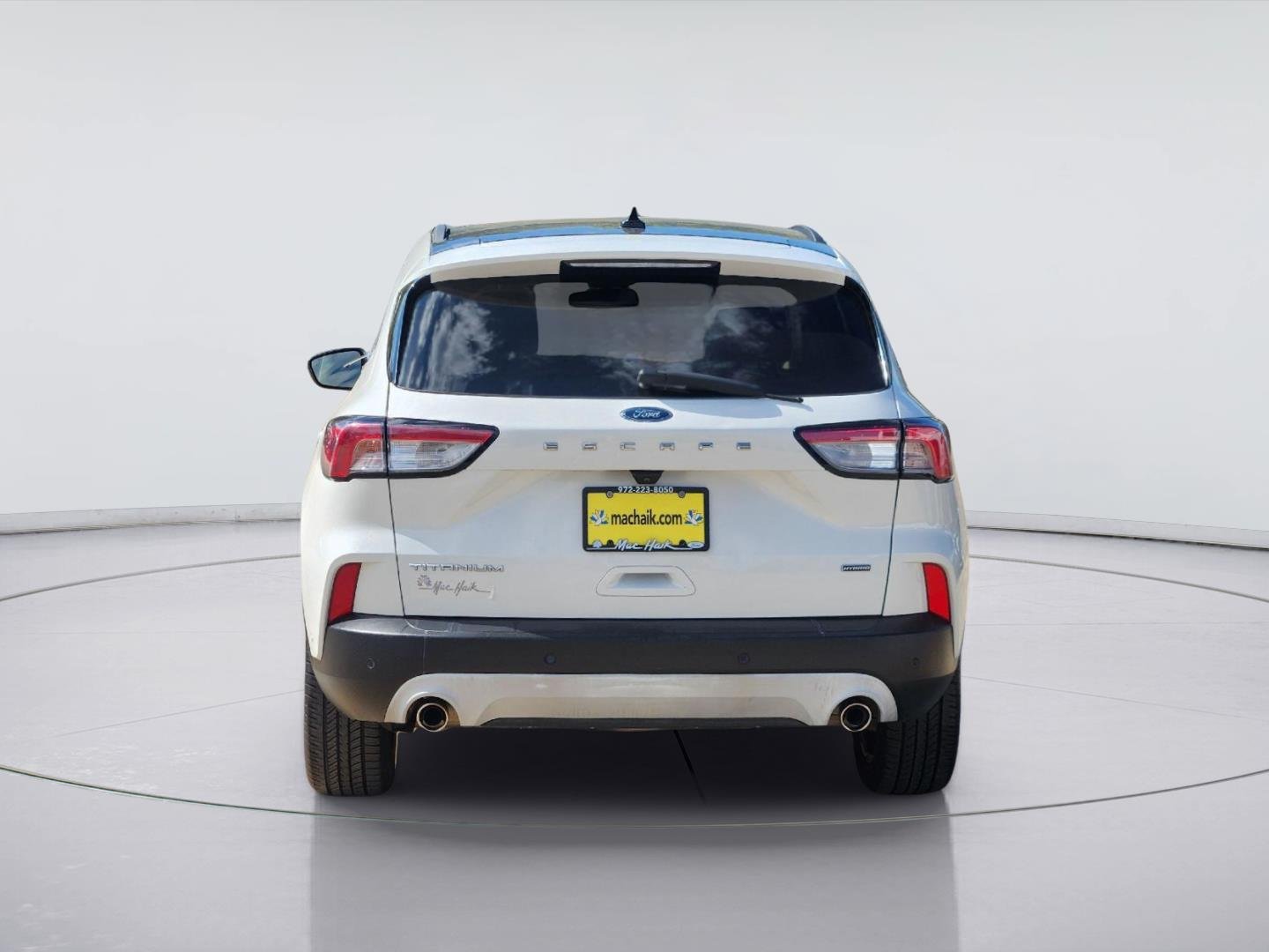 Used 2020 Star White Metallic Tri-Coat Ford Titanium image 5