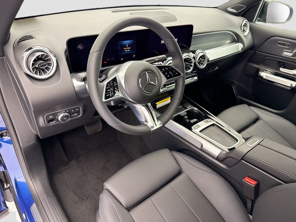 New 2026 Starling Blue Metallic Mercedes-Benz GLB 250 image 9