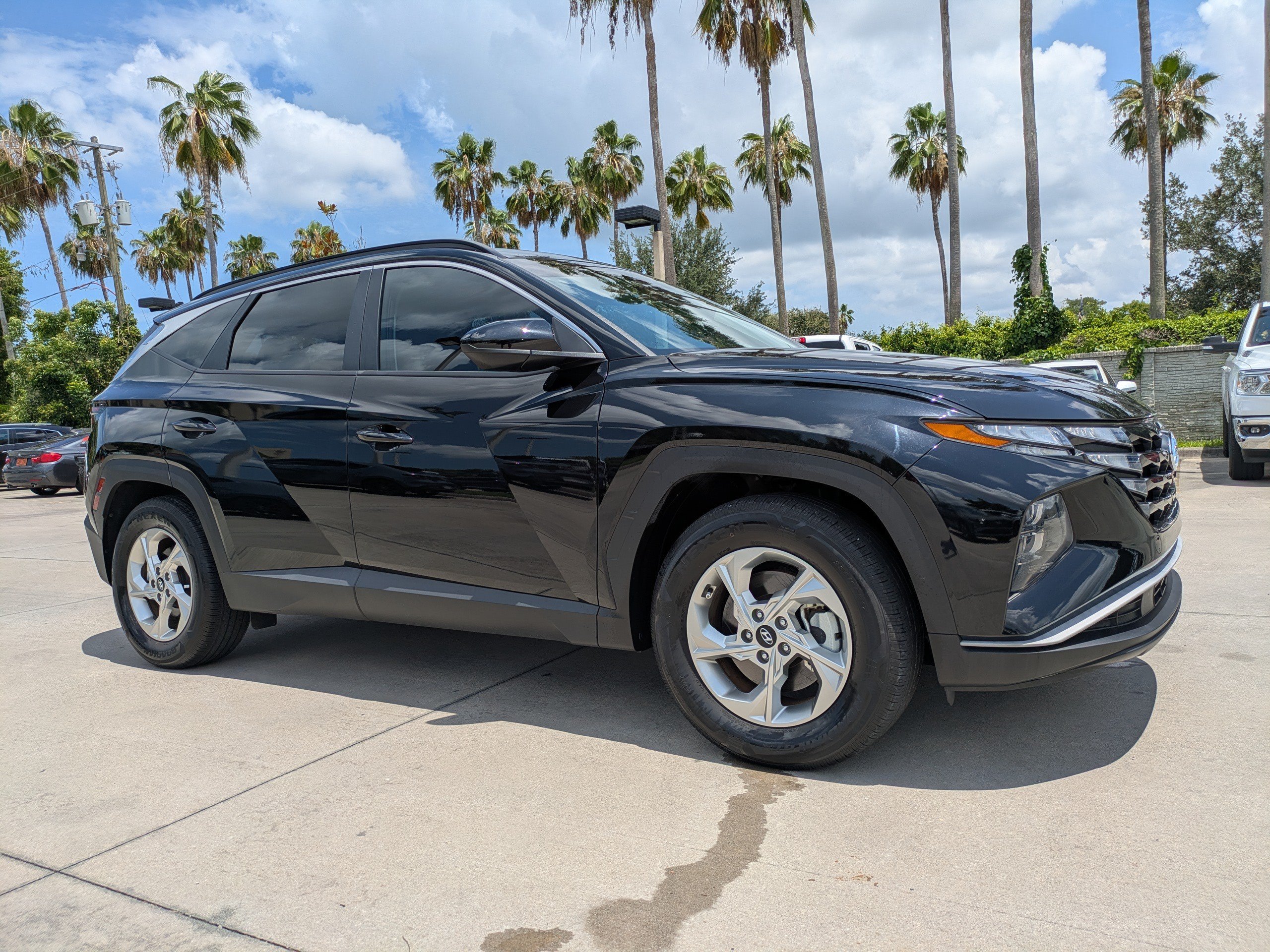 Certified Used 2024 Black Pearl Hyundai SEL image 1