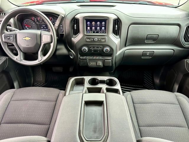 Used 2023 Red Chevrolet Custom image 17