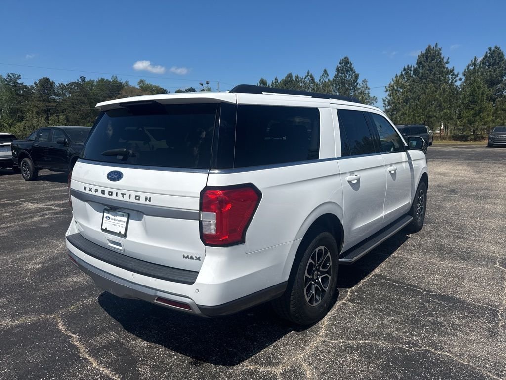 Used 2023 White Ford XLT image 25