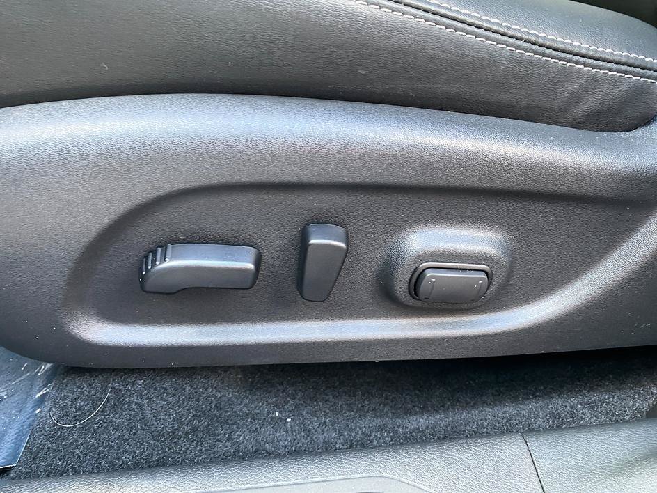 Used 2024 Gun Metallic Nissan SV image 23