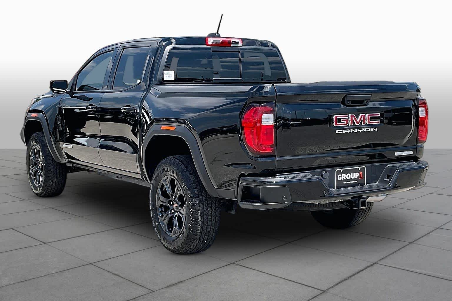 Used 2025 Onyx Black GMC 2WD Elevation image 12