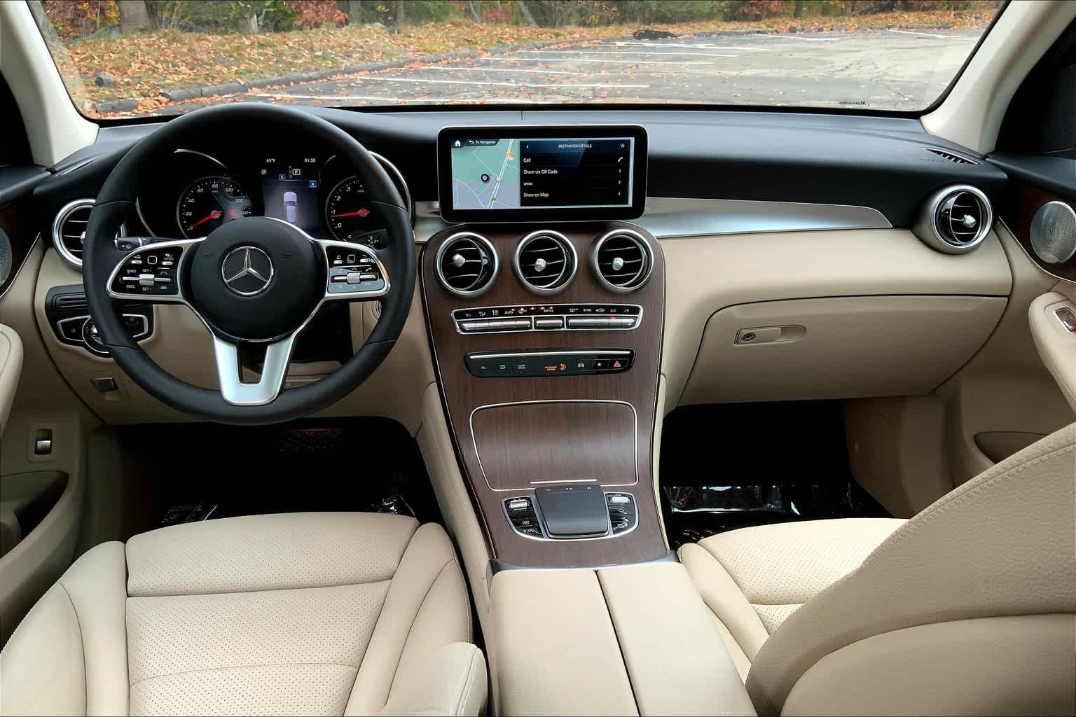 Used 2020 Polar White Mercedes-Benz GLC 300 image 16