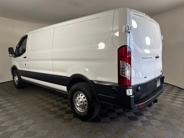Used 2023 Oxford White Ford Base image 6